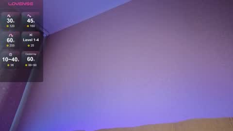 Snapshot of lololozhechka chatting on 29, 3, 2026 Elly online show from 29, 3, 2026