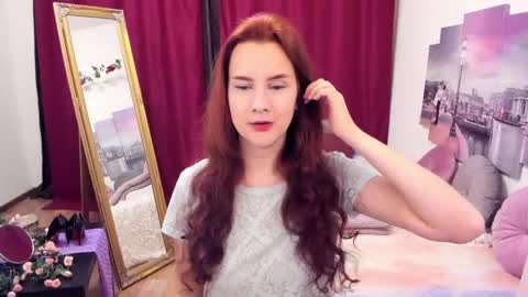 Snapshot of lolomercier chatting on 23, 2, 2025 LoloMercier online show from 23, 2, 2025