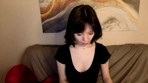 Snapshot of loly_cuttie chatting on 7, 5, 2026 Loly online show from 7, 5, 2026