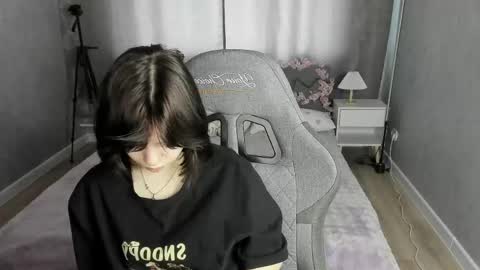 Snapshot of loly_cuttie chatting on 18, 5, 2026 Loly online show from 18, 5, 2026