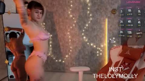 Snapshot of lolymolli chatting on 14, 11, 2025 Molli online show from 14, 11, 2025