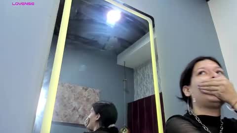 Snapshot of lolyyuno chatting on 21, 2, 2025 Loly online show from 21, 2, 2025