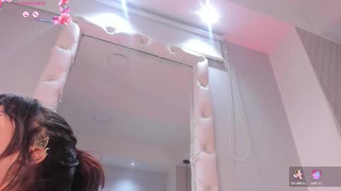 Snapshot of lolyyuno chatting on 17, 9, 2025 Loly online show from 17, 9, 2025