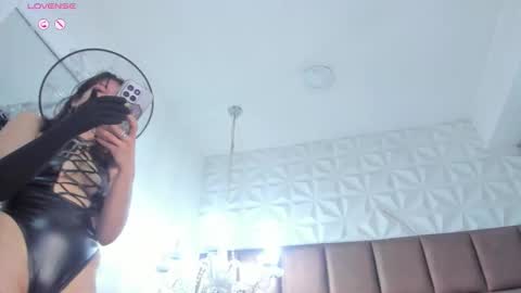 Snapshot of lolyyuno chatting on 5, 10, 2025 Loly online show from 5, 10, 2025