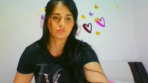 Snapshot of lomaslindosoyyo chatting on 22, 2, 2025 estehfania online show from 22, 2, 2025