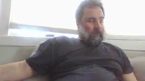 THE SEXIEST MAN ALIVE online show from 9, 2, 2025