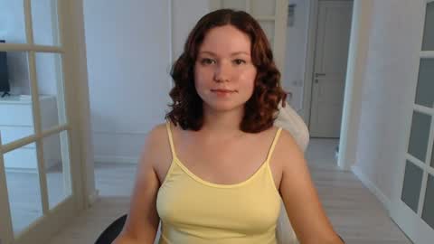 Snapshot of londonmiley chatting on 7, 7, 2026 LondonMiley online show from 7, 7, 2026