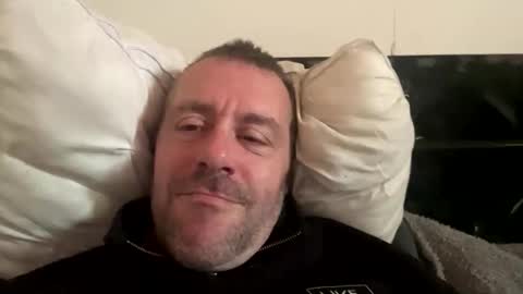 Snapshot of londonsbigbenxxx chatting on 2, 10, 2025 londonsbigbenxxx online show from 2, 10, 2025