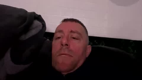 Snapshot of londonsbigbenxxx chatting on 14, 12, 2025 londonsbigbenxxx online show from 14, 12, 2025