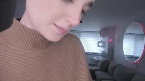 SABRINA online show from 10, 2, 2025