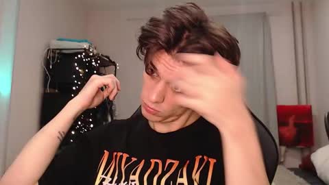 PVT AND MENU ACTIVE online show from 23, 9, 2025