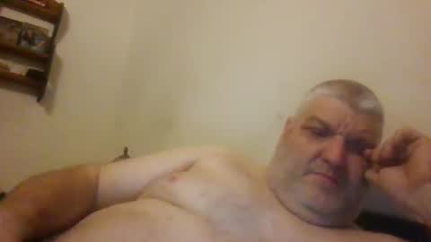 lonelytech72 online show from 28, 12, 2024