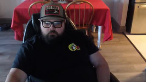 Snapshot of lonewolfgarage chatting on 4, 12, 2025 lonewolfgarage online show from 4, 12, 2025