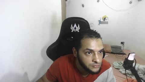 Snapshot of long_dick_boy_ chatting on 11, 4, 2026 Marvin Santiago online show from 11, 4, 2026