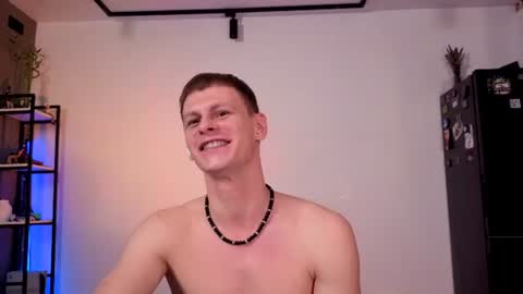 Snapshot of long_play chatting on 20, 6, 2026 long_play online show from 20, 6, 2026
