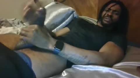 Snapshot of longdsmeag chatting on 16, 12, 2025 longdsmeag online show from 16, 12, 2025