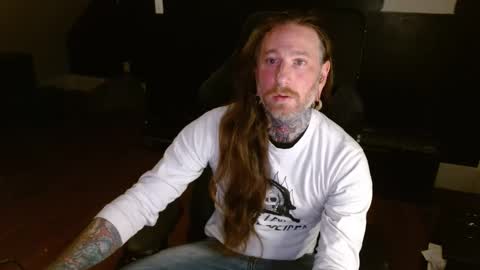 Snapshot of longhair021 chatting on 17, 12, 2024 longhair online show from 17, 12, 2024