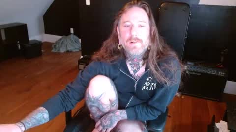 Snapshot of longhair021 chatting on 20, 12, 2024 longhair online show from 20, 12, 2024