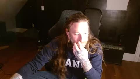 Snapshot of longhair021 chatting on 30, 12, 2024 longhair online show from 30, 12, 2024