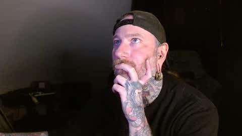 Snapshot of longhair021 chatting on 6, 1, 2025 longhair online show from 6, 1, 2025