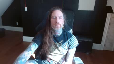 Snapshot of longhair021 chatting on 12, 3, 2025 longhair online show from 12, 3, 2025
