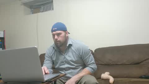 longhairedfreak1921 online show from 25, 9, 2025