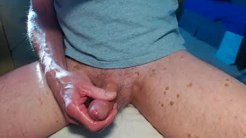 Snapshot of longing2 chatting on 6, 3, 2025 longing2 online show from 6, 3, 2025