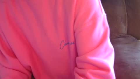 Snapshot of longlegstammy chatting on 21, 6, 2026 Cutenurse91 online show from 21, 6, 2026