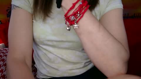 Snapshot of longlegstammy chatting on 5, 7, 2026 Cutenurse91 online show from 5, 7, 2026