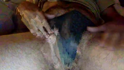 Snapshot of longslimthick chatting on 18, 2, 2025 longslimthick online show from 18, 2, 2025