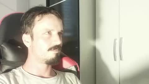 Lucas online show from 27, 1, 2025