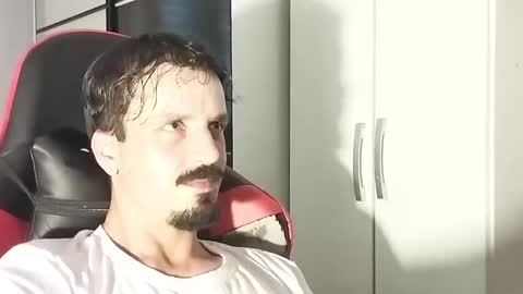 Lucas online show from 21, 2, 2025