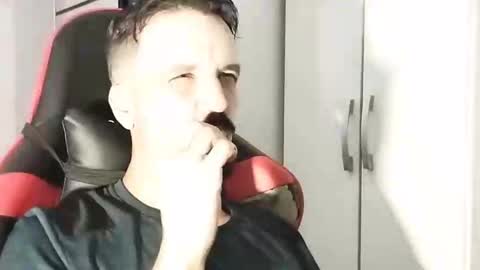 Lucas online show from 25, 2, 2025