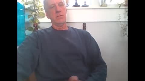 Snapshot of lookingforanopening chatting on 4, 2, 2026 lookingforanopening online show from 4, 2, 2026