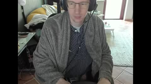 loomie online show from 19, 1, 2025