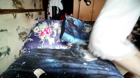 Jolasalope online show from 7, 12, 2024
