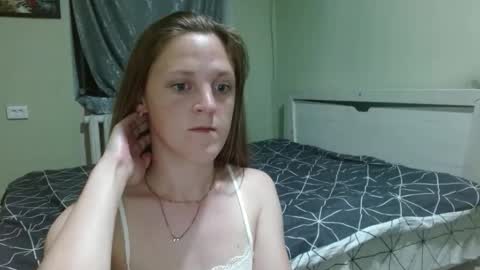 Snapshot of lora879 chatting on 27, 5, 2026 Lora online show from 27, 5, 2026