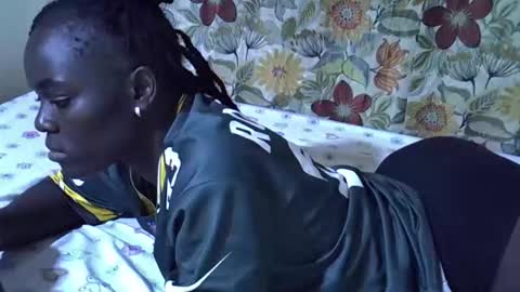 Snapshot of lora_amor chatting on 24, 4, 2026 lora_amor online show from 24, 4, 2026