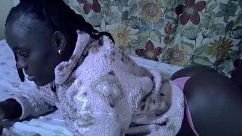 Snapshot of lora_amor chatting on 29, 4, 2026 lora_amor online show from 29, 4, 2026