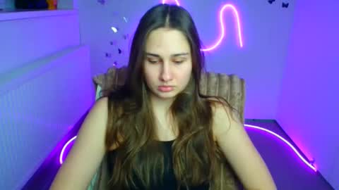 Lora online show from 22, 2, 2026