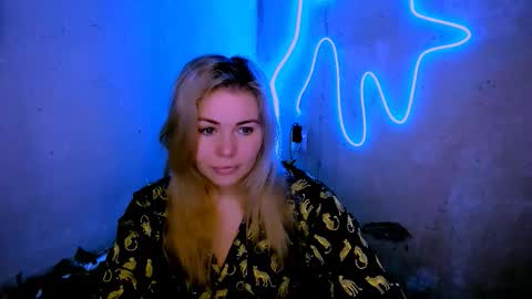 Lora online show from 16, 3, 2026