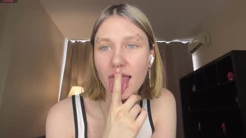 Snapshot of loradarter chatting on 12, 2, 2026 Lora online show from 12, 2, 2026