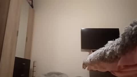 Lora online show from 19, 2, 2025