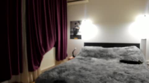 Lora online show from 21, 2, 2025