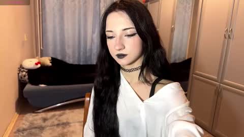 Snapshot of loraleeownby chatting on 21, 2, 2026 Hello there im Luna Im new here Lets have fun online show from 21, 2, 2026