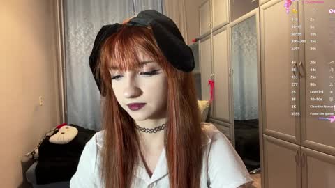 Hello there im Luna Im new here Lets have fun online show from 12, 4, 2026