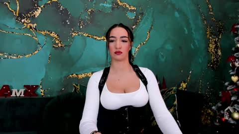 Miss online show from 13, 12, 2024