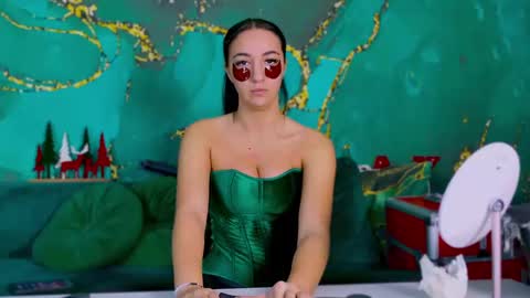 Miss online show from 28, 12, 2024