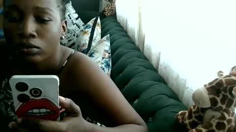 Snapshot of loreencutie chatting on 25, 3, 2026 loreen online show from 25, 3, 2026
