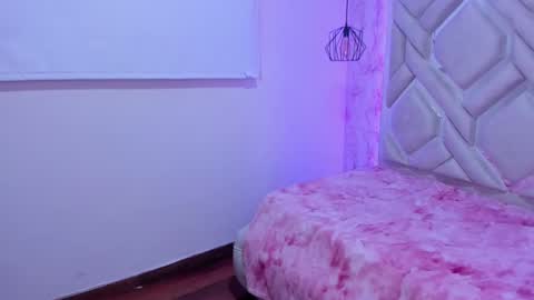 Snapshot of lorem_adams chatting on 24, 1, 2025 lorem_adams online show from 24, 1, 2025